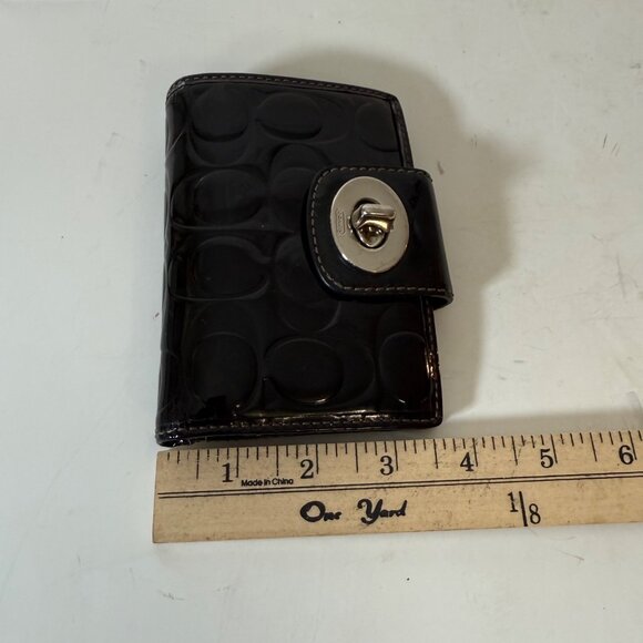 Coach Black Patent Leather Wallet Trifold Turnlock Closure Embossed Signature - Picture 10 of 16
